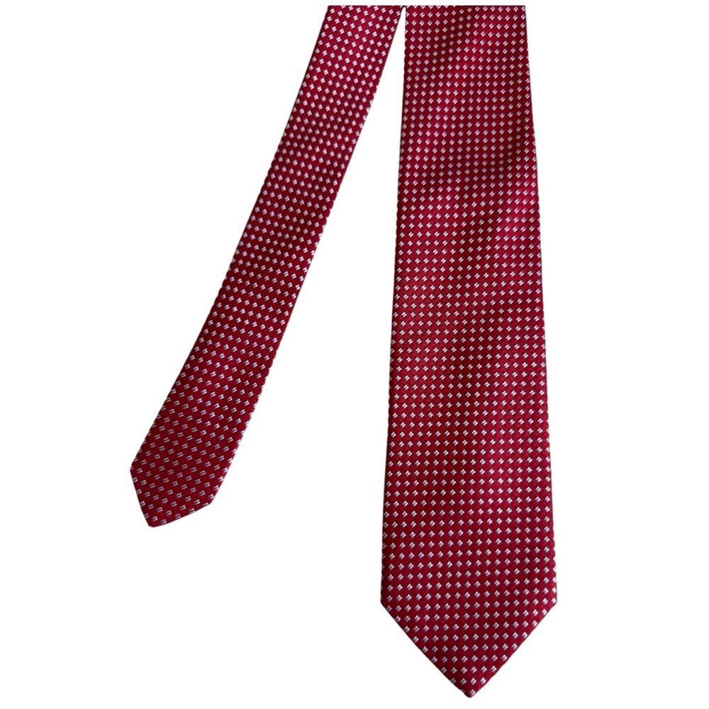 Hugo Boss Men's 100% Silk Red Pattern Necktie